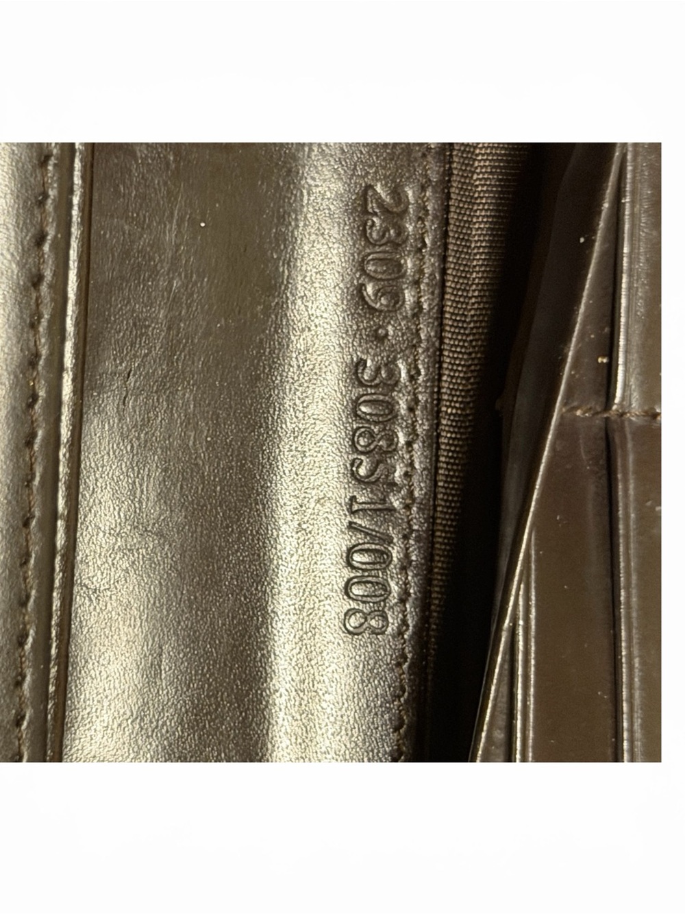 Fendi Zucca Print Fabric Wallet comes with box . - Picture 11 of 12
